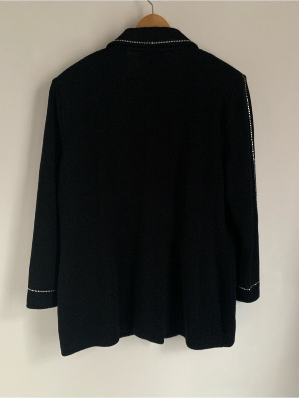 St. John Evening Santana Knit Blazer - Picture 6 of 8
